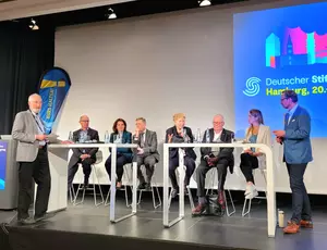 Kurs halten in bedrohlichen Zeiten – Stiftungen in der Verantwortung